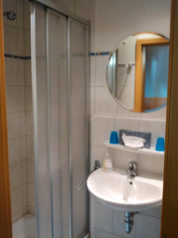 Hotel Zur Mühle Mörlenbach Habitación foto